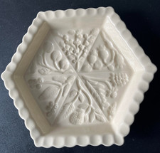 THE 1869 VICTORIAN POTTERY