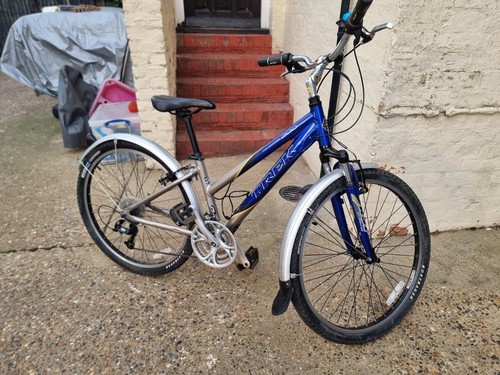 Local delivery serviced trek - delivery,