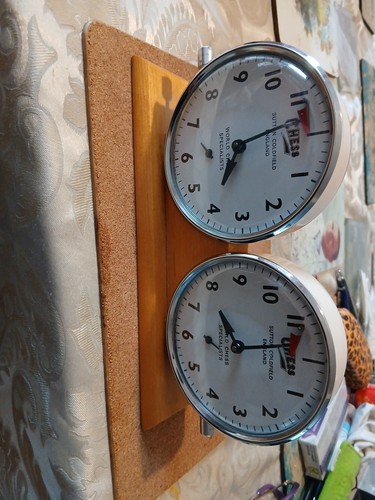 Chess clock sutton - clock,