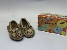 Vintage Minnetonka Moccasins