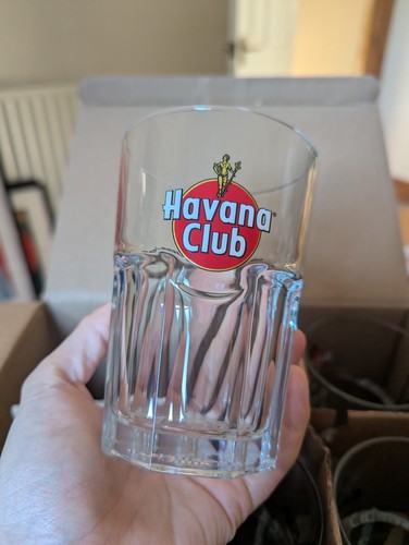 Case havana club - x,