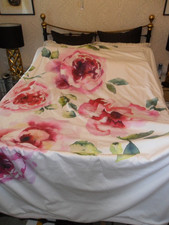 DORMA SUPER KING DUVET COVER WHITE/PINK FLORAL DESIGN ZIP FASTEN "NO CASES