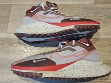 Men's Hardly Used NIKE TRAIL GORE-TEX Size 8 Trainers Walking Hiking Shoes Boots
