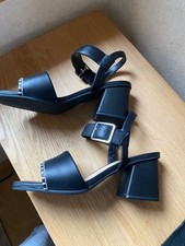 Clarks strap sandals- block heel