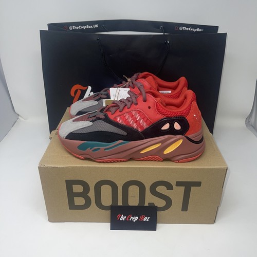 Yeezy 700 res red - 700,