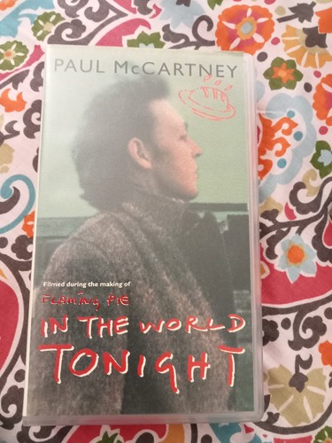 Paul mccartney the world - mccartney,