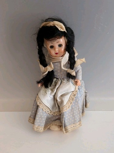Sleepy eyed vintage 1950s - sleepy,