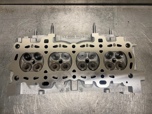 Recon cylinder head - head, ford
