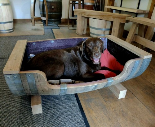 Large oak wine barrel dog - oak,
