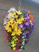 Artificial Multicoloured