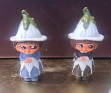 2 Rare Vintage Victoria Plum