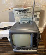 5.5" Black & White TV /Radio