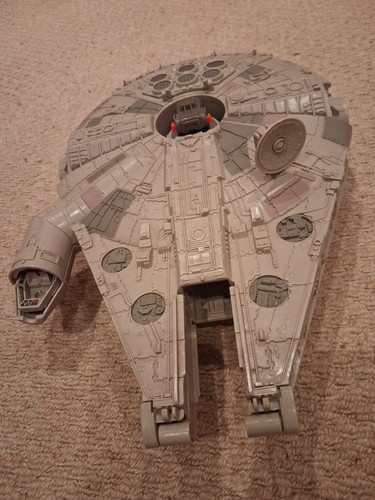 Star wars millennium falcon - wars,