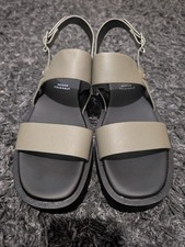 Schuh Women's Chunky Platform Sandals khaki green UK Size 5, Vegan Leather