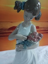 Nao By Lladro Spring Petals Original Box. Last big Reduction Excellent Condition