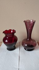 2 Small Coloured Glass Vases (Anchor Hocking) Free P&P