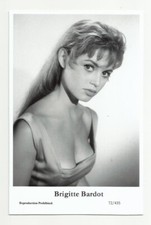 BX98) BRIGITTE BARDOT SWIFTSURE PHOTO POSTCARD (72/435) FILMSTAR PIN UP GLAMOR
