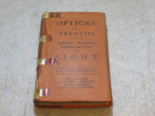 Opticks a treatise - or,,