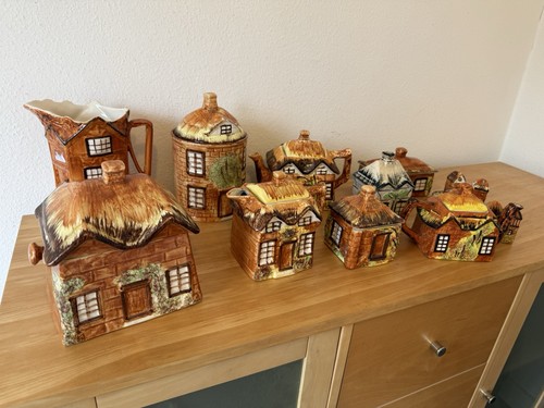 Collection cottage ware - cottage,