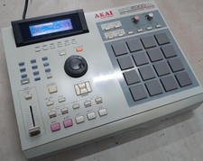 Akai MPC 2000XL with CF Card