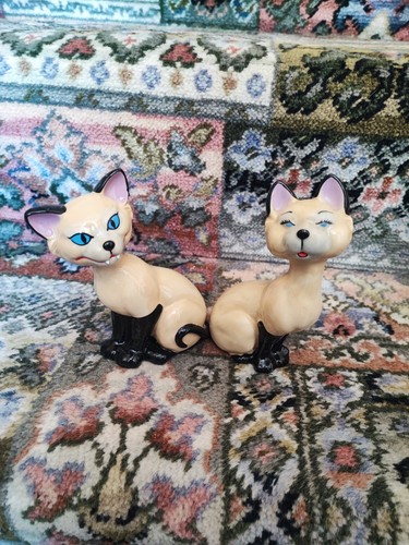 Wade blow disney - disney, siamese