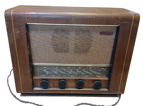 Vintage wood bakelite pye - vintage,
