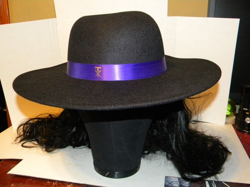 Undertaker exact replica - undertaker,