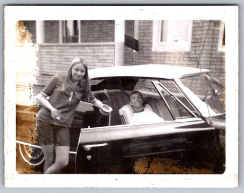 Vtg snapshot young woman - vtg,