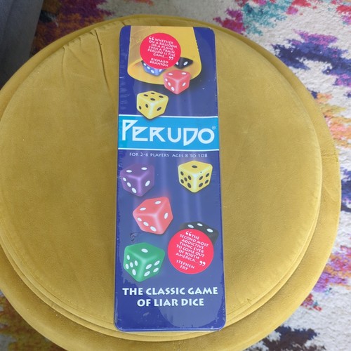 Perudo dice game - perudo,