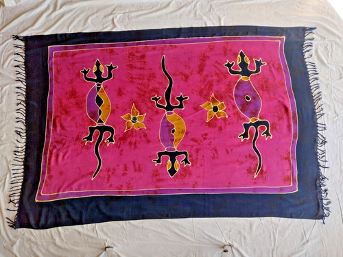 Lizard sarong wall hanging - sarong,