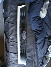 Fiesta Mk4/5 Grill 99-2001 Genuine Ford