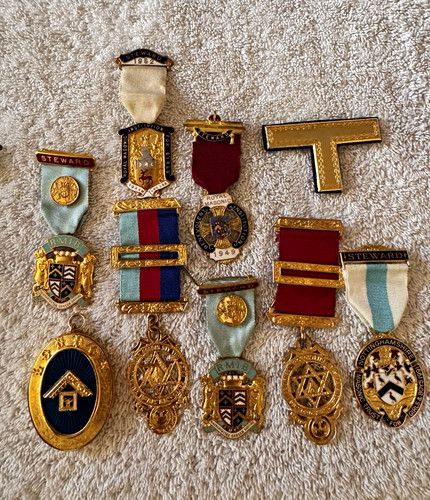 Medals jewels ribbon - ,