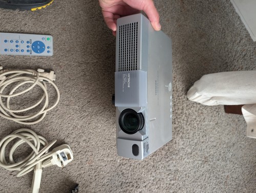 Hitachi s225 multimedia - cp-s225,