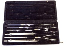 VINTAGE RIEFLER A 16 GERMAN MADE TECHNICAL DRAWING SET IN FAIR CONDITION.