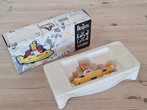 Corgi toys beatles - corgi,