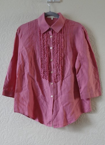 Ruffled bib front pink