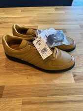 Adidas trainer sz9 bnwt - adidas,