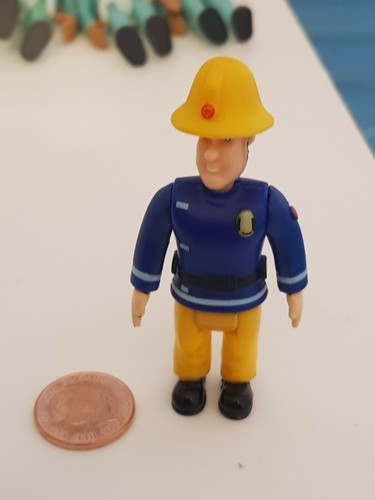 Fireman sam crest chest - on,