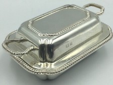 UNUSUAL ELIZABETH II SOLID