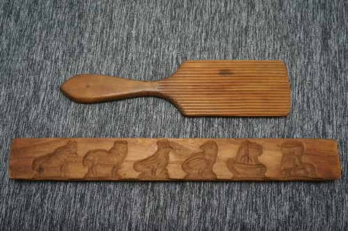 Wooden hand carved butter - hand, pat