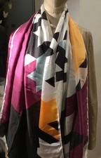 Jaeger Scarf Extremely