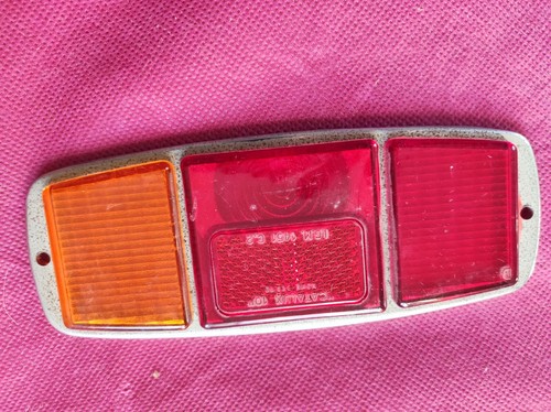 Old rear light cabochon - rear,