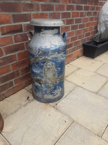 Full size milk churn - size,