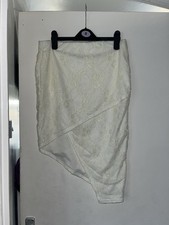 select white floral skirt size