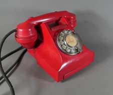 RARE GEC MADE IN GT. BRITAIN SERIES 300 RED BAKELITE TELEPHONE UNTESTED