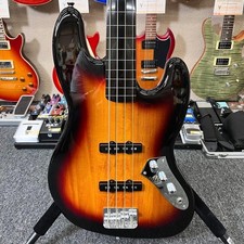 Squier Fretless Jazz Bass
