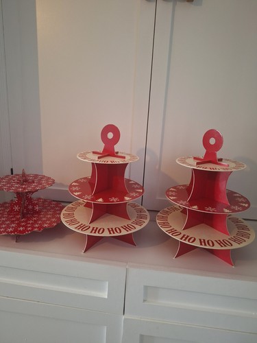Cake stand - cake,