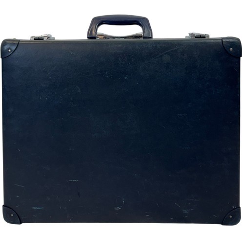Vintage globe trotter black - vintage, globe-trotter
