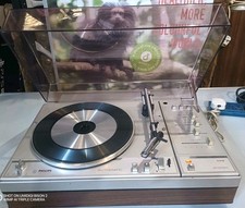 Philips Automatic 660 Turntable.