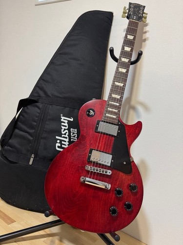 Gibson les paul - paul, faded